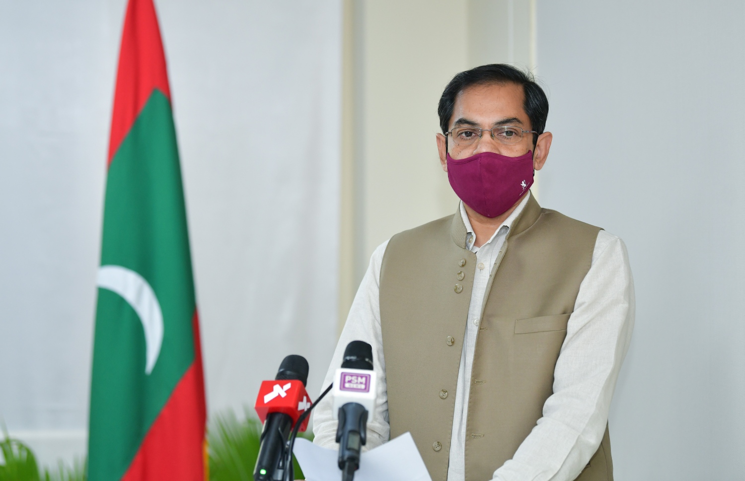 ރާއްޖޭގައި ހުންނަވާ އިންޑިއާގެ ސަފީރު ސަންޖޭ ވާހަކަ ދައްކަވަނީ.