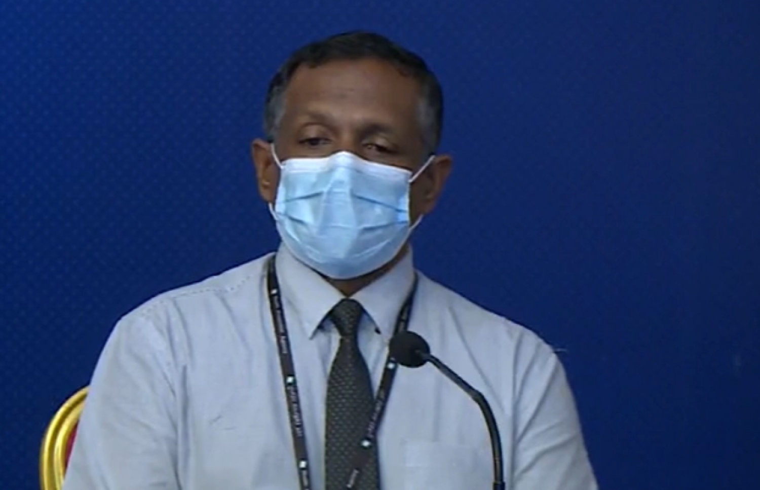 އެޗްޕީއޭގެ ޑެޕިއުޓީ ޑިރެކްޓަރު ހަސަން މުހައްމަދު އެޗްއީއޯސީގެ މީޑިއާ ބްރީފިންގައި ރޭ ވާހަކަދައްކަވަނީ. އޭނާ ވިދާޅުވީ ގައިޑްލައިން ތަންފީޒުކުރާ ނަމަ ގެސްޓްހައުސް ހުޅުވިޔަސް ބިރުވެރިކަމެއް ނެތް ކަމަށް.