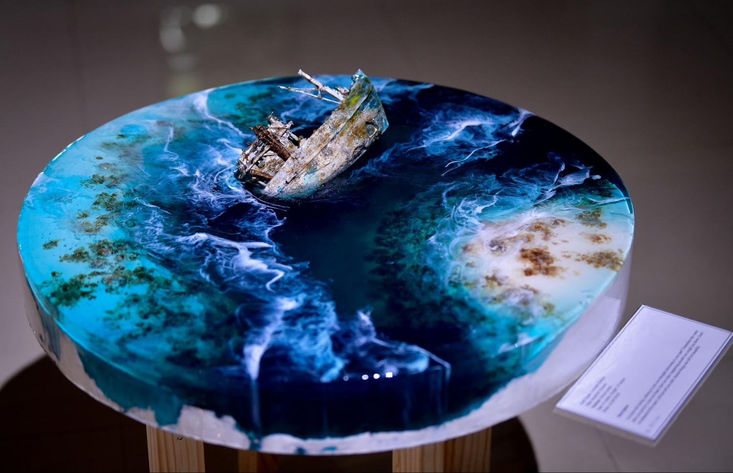 މާލެ: އޮކްޓޯބަރު 26، 2020: ދިވެހި ފަންނުވެރިންގެ ހުނަރު ދައްކާލުމަށް ނެޝަނަލް އާޓު ގެލެރީގައި ބޭއްވި 'އަންވެއިލިން ވިޝަންސް" މައުރަޒު.-- ފޮޓޯ: ނިޝާން އަލީ /މިހާރު