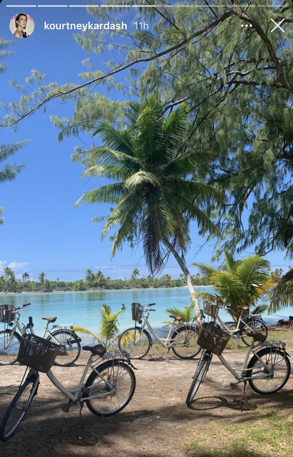 ފޮޓޯ: ކޯޓްނީ ކާޑޭޝިއަން އިންސްޓަ ސްޓޯރީ