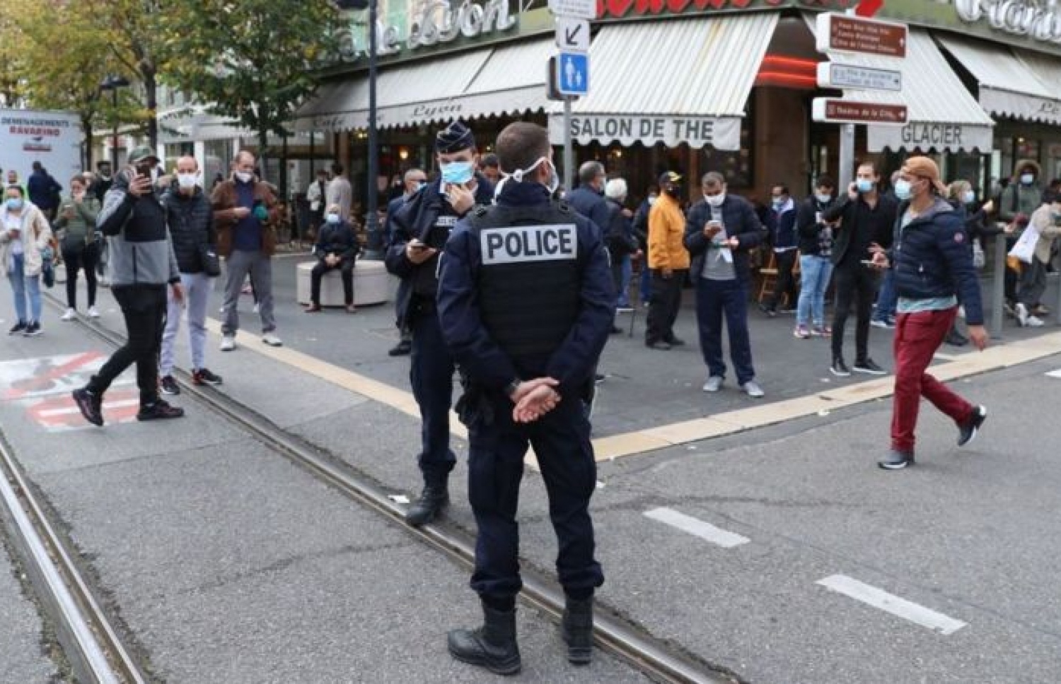 ހަމަލާ ދިން މީހާ ދަތުރުކުރީ ޓިއުނީޝިއާ އިން ކަމަށް އޮފިޝަލުން ބުނޭ. --ފޮޓޯ:އީޕީއޭ