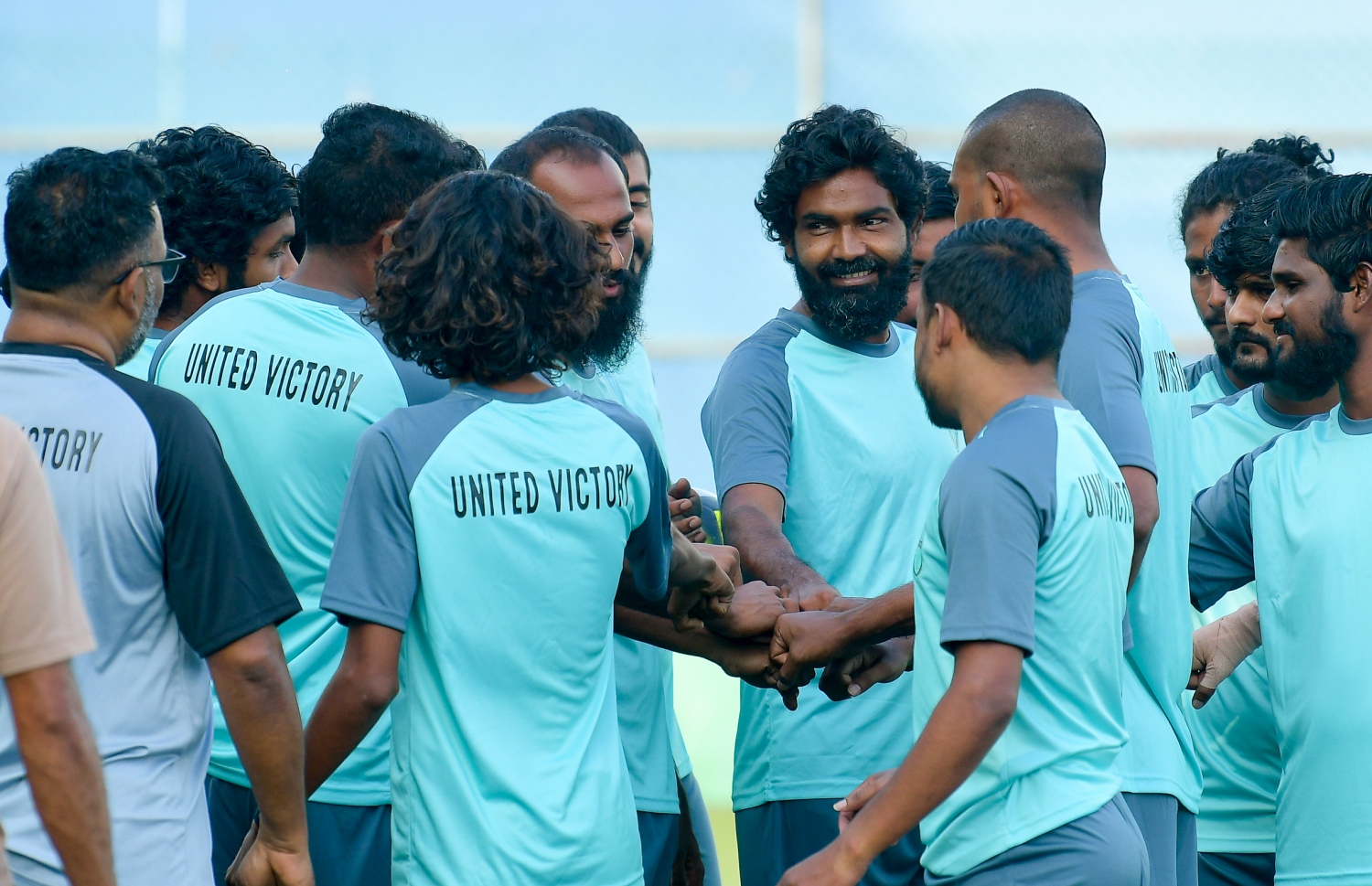 01 ނޮވެމްބަރ 2020: ޑިސެމްބަރު މަހު އަށް ވަނަ ދުވަހު ފަށަން ނިންމާފައިފައިވާ ރާއްޖޭގެ ފުޓްބޯޅަ ސީޒަނަށް ޔޫވީ އިން ޕްރީ ސީޒަން ޕްރެކްޓިސް ފެށުން--. ފޮޓޯ:ނިޝާން އަލި/މިހާރު