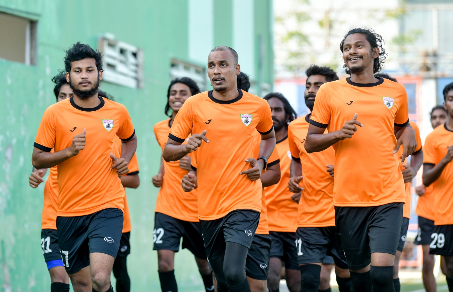 01 ނޮވެމްބަރ 2020: ޑިސެމްބަރު މަހު އަށް ވަނަ ދުވަހު ފަށަން ނިންމާފައިފައިވާ ރާއްޖޭގެ ފުޓްބޯޅަ ސީޒަނަށް އީގަލްސް އިން ޕްރީ ސީޒަން ޕްރެކްޓިސް ފެށުން--. ފޮޓޯ:ނިޝާން އަލި/މިހާރު