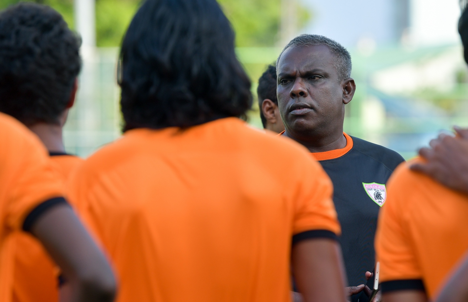 01 ނޮވެމްބަރ 2020: ޑިސެމްބަރު މަހު އަށް ވަނަ ދުވަހު ފަށަން ނިންމާފައިފައިވާ ރާއްޖޭގެ ފުޓްބޯޅަ ސީޒަނަށް  އީގަލްސް އިން ޕްރީ ސީޒަން ޕްރެކްޓިސް ފެށުން--. ފޮޓޯ:ނިޝާން އަލި/މިހާރު