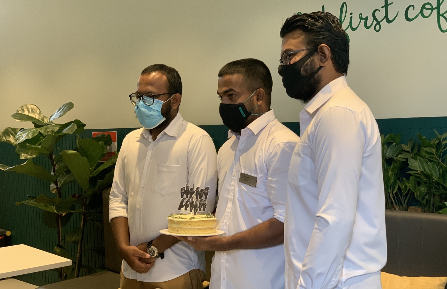 ސައިލެންޓް ކޮފީ ޓިމުގެ ތިން މެމްބަރުން-- ފޮޓޯ: މިހާރު