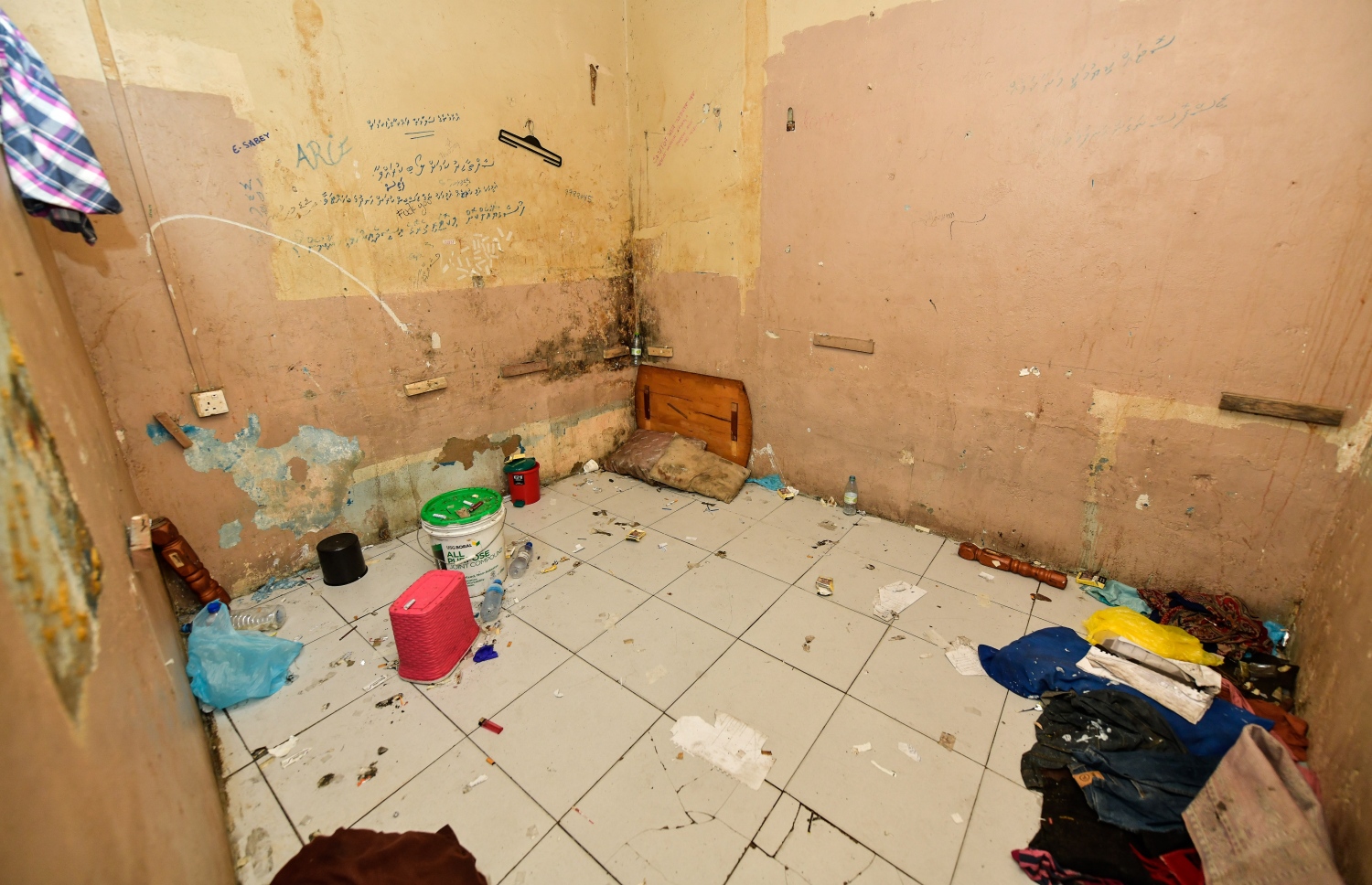 މަސްތުވުމަށް ބޭނުން ކުރާ އައްޑާއެއް، މިތަންތަނަކީ އިންސާނުން ވަދެއުޅޭ ވަރަށްވުރެ ނަޖިސް ތަންތަން .-- ފޮޓޯ: ނިޝާން އަލީ/ މިހާރު