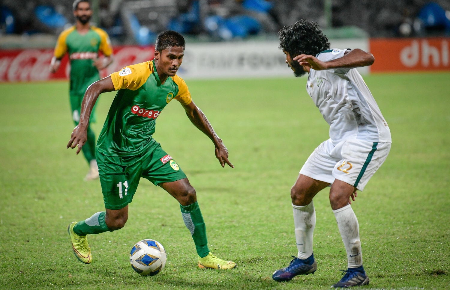 ގްރީން ސްޓްރީޓްސްގެ ޝާމިއު (ކ) ކައިރިން މާޒިޔާގެ ދާދު ބޯޅަ ހިފައިގެންދަނީ.-- ފޮޓޯ: ނިޝާން އަލީ/ މިހާރު