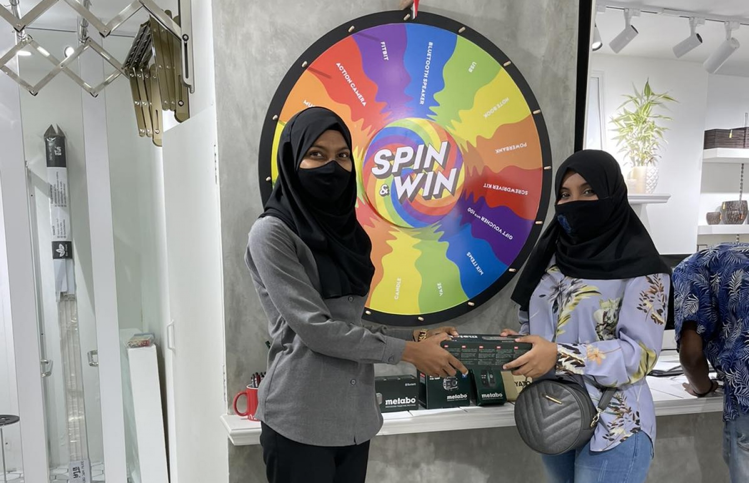 ވެލިގާ ހާޑްވެއާ އިން އަލަށް ފެށި ޕްރޮމޯޝަންގެ "ނަސީބު ބުރު" ބޭނުންކޮށްގެން ވެސް އިނާމު ހޯދޭ