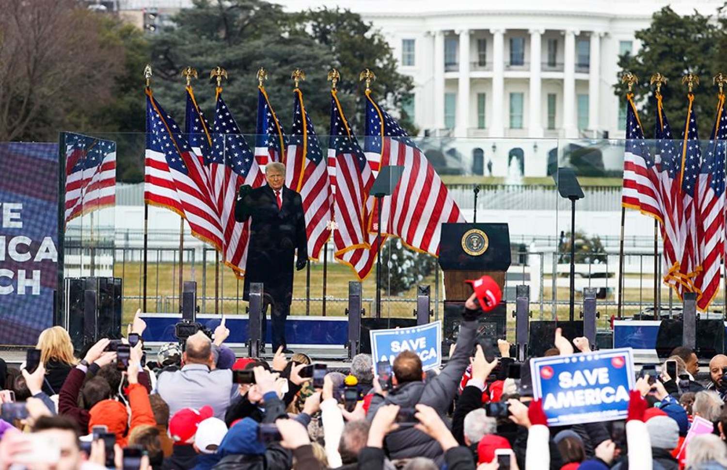 ޖެނުއަރީ 7، 2020ގެ ހަމަނުޖެހުމަށް މަގުފަހިކޮށް، ބޭއްވި އެއްވުމުގައި ޓްރަމްޕް ވާހަކަ ދައްކަވަނީ. --ފޮޓޯ:ގެޓީ އިމޭޖަސް