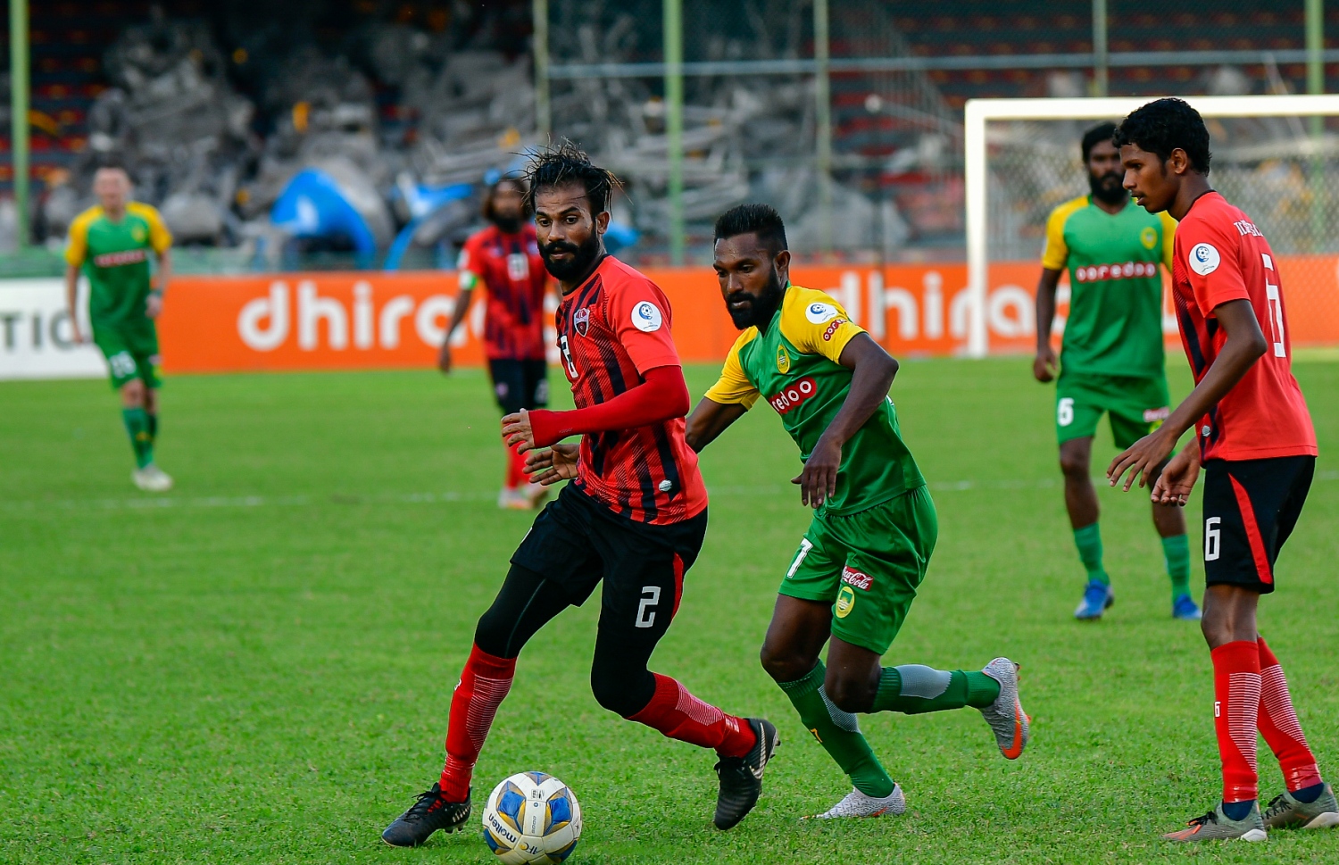 ޓީސީގެ ޑަކްސަން (ވ) ކައިރިން މާޒިޔާގެ އުމެއިރު ބޯޅަ ހިފައިގެންދަނީ.-- ފޮޓޯ: އަހުމަދު އަވްޝަން އިލްޔާސް/ މިހާރު