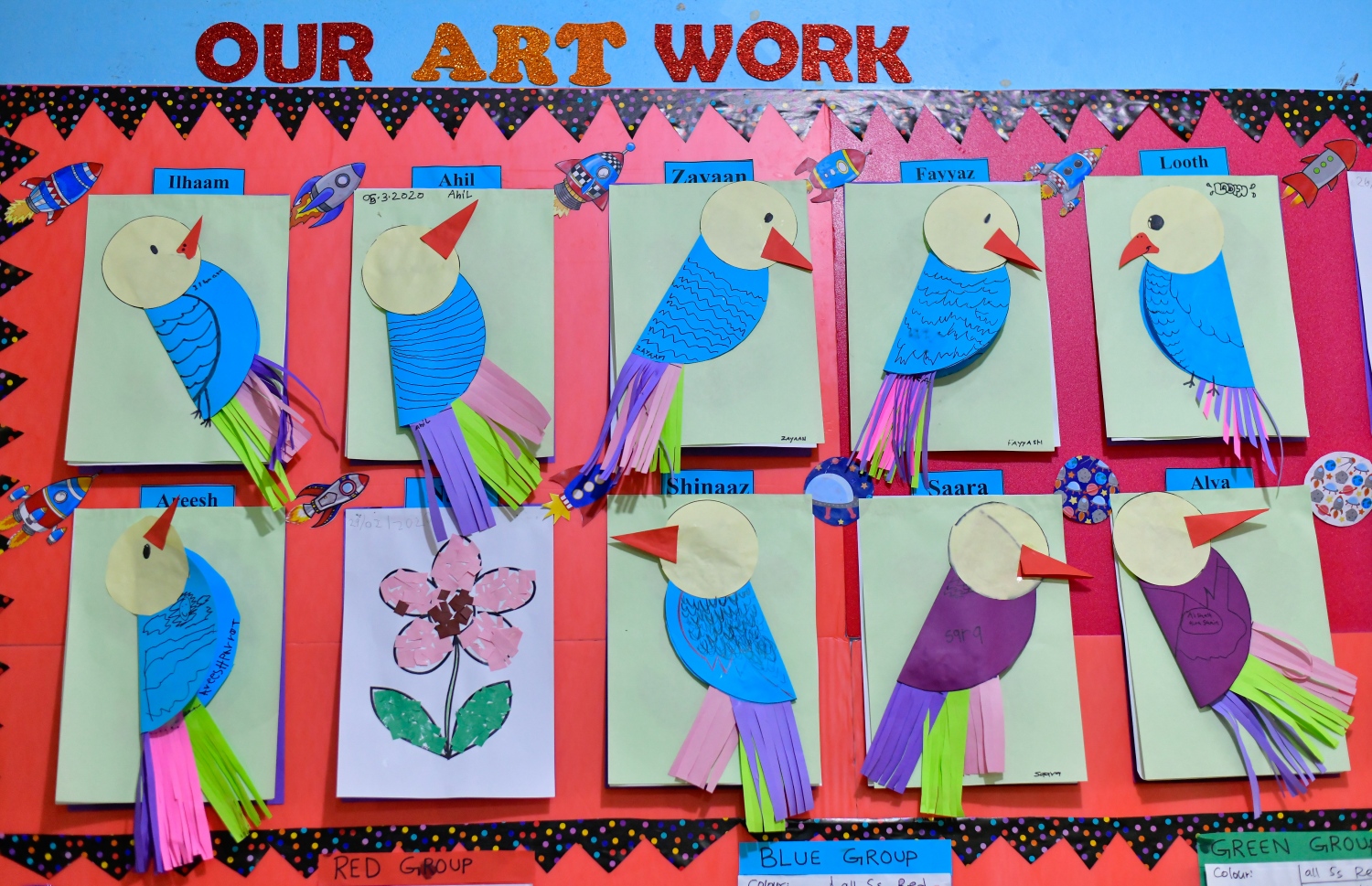 އިމާދުއްދީން ސްކޫލުގެ ޖުވެލް ސެންޓަރުގެ ދަރިވަރުން ތައްޔާރުކުރި އެއްޗެހިތަކެއް ކުލާހުގައި ހަރުކޮށްފައި.---ފޮޓޯ: އަހުމަދު އަވްޝަން/ މިހާރު