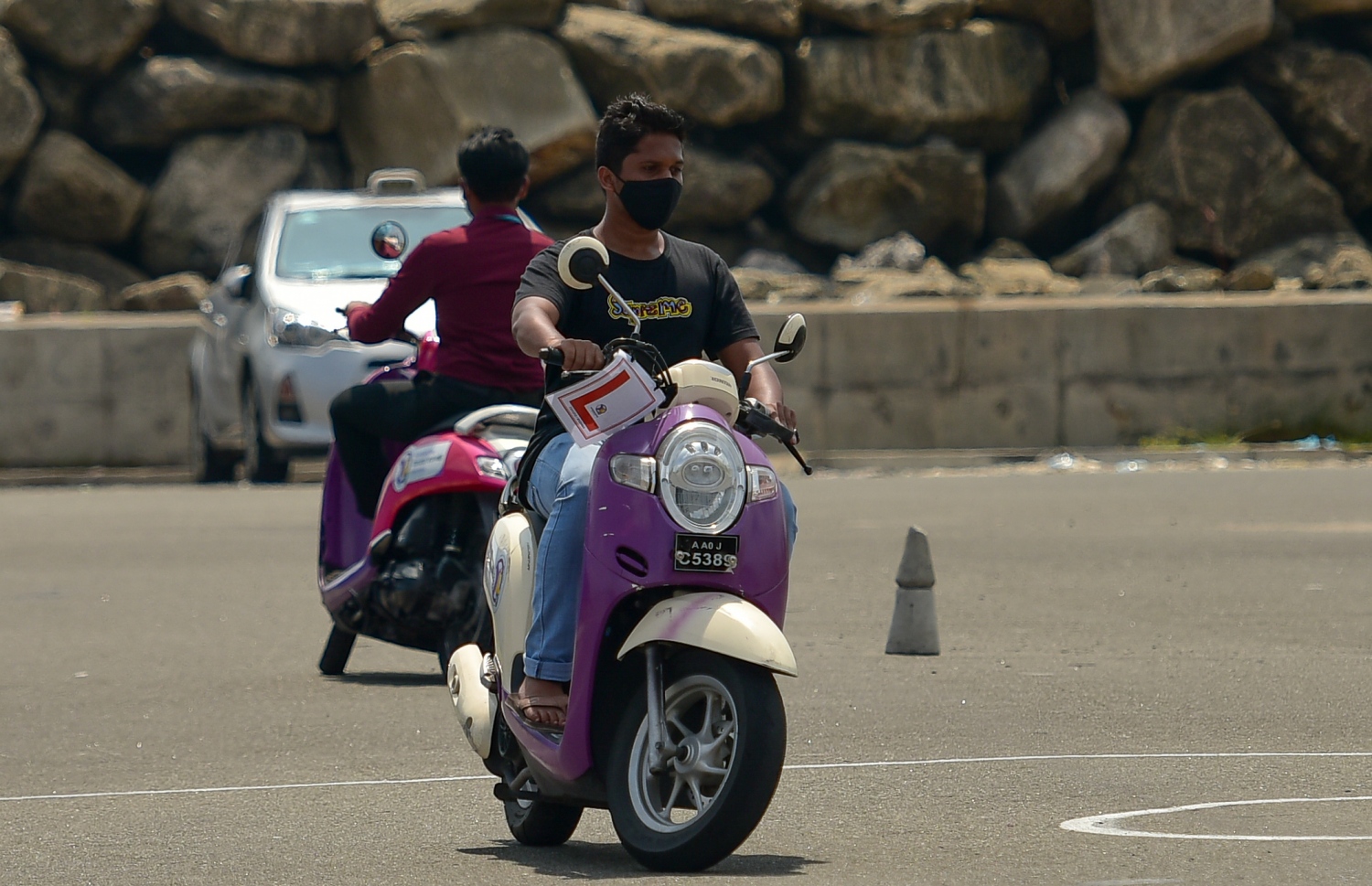 ލައިސަންސް ނަގަން ޓެސްޓް ހަދަނީ: ލައިސަންސް ބާތިލްވުމުން އަލުން ޓެސްޓް ހަދާ ސަބަބެއް ނުވިސްނޭ -- ފައިލް ފޮޓޯ: މިހާރު