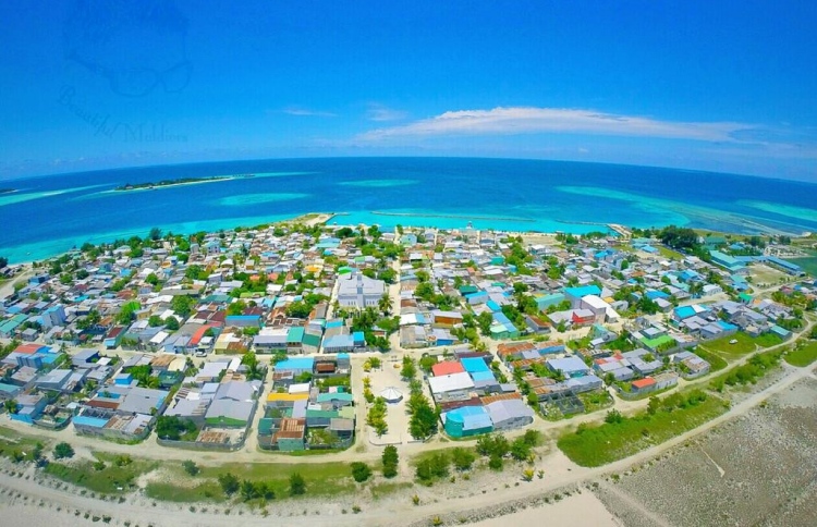 Hinnavaru ge rahvehikan dhookollan 2,000 Rufiya ge fee eh naganee