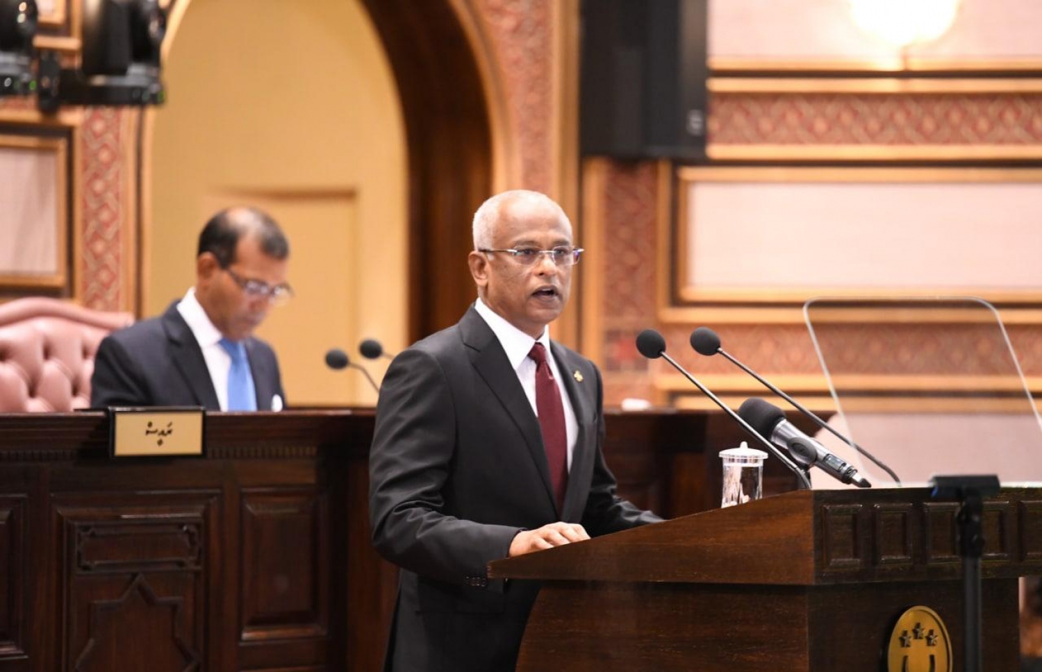 ރައީސް އިބްރާހިމް މުހައްމަދު ސޯލިހު ރައްޔިތުންގެ މަޖިލީހުގެ މި އަހަރުގެ ފުރަތަމަ ޖަލްސާގައި ރިޔާސީ ބަޔާން ދެއްވަނީ -- ފޮޓޯ: ރައްޔިތުންގެ މަޖިލިސް