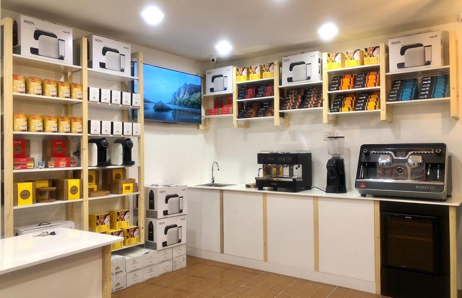 އެކްސީޑުން ހުޅުވި ޑެލްޓާގެ ކޮފީއަށް ހާއްސަ ޝޯ ރޫމް -- ފޮޓޯ: އެކްސީޑް