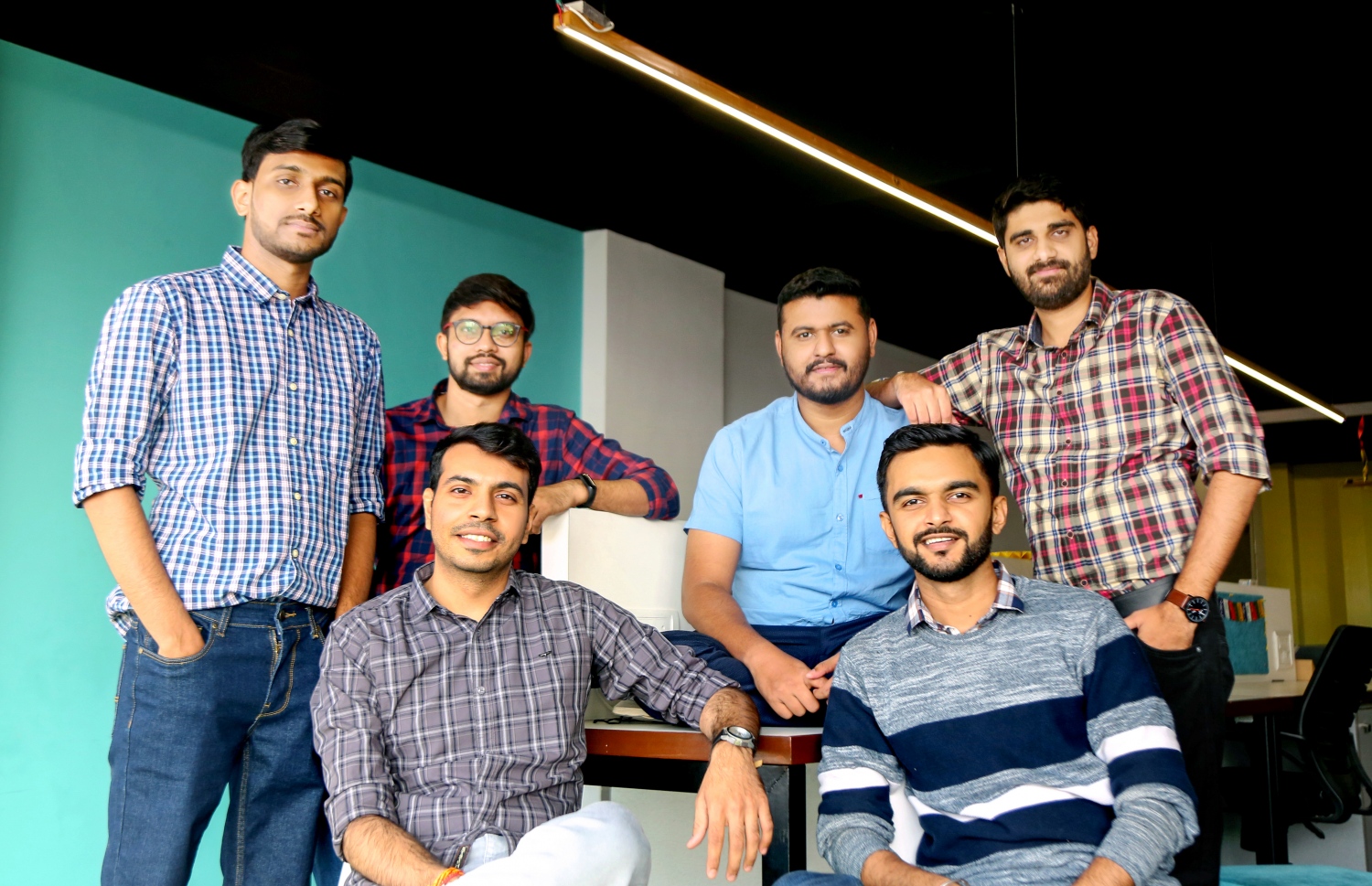 ލޮޓީފައިލްސް އިން ގަތް އިންޑިއާގެ އައިކަންސްކައިޓްގެ ޓީމް