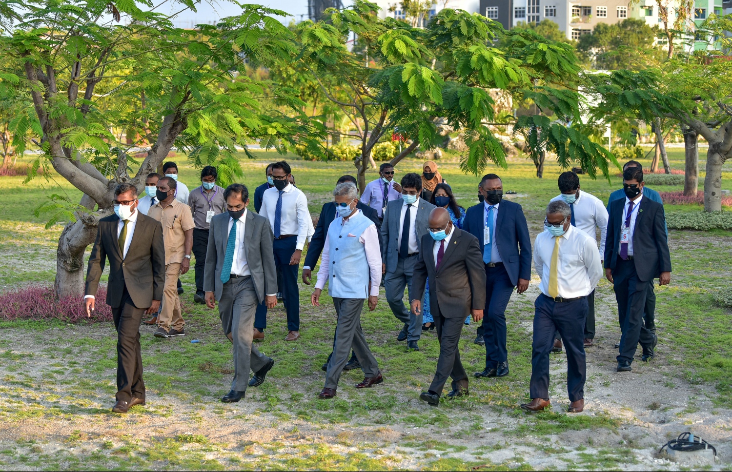 20 ފެބުރުއަރީ 2021 - އިންޑިއާގެ ފޮރިން މިނިސްޓަރު ސުބްރަމަނިއަން ޖައިޝަންކަރު ރަސްމީ ދަތުރެއްގައި މިއަދު ރާއްޖެ ވަޑައިގުތުމުން އެޗްޑީސީ އިން ހުޅުމާލޭ ސެންޓްރަލް ޕާކްގައި ހެދި ރިކްރިއޭޝަނަލް ޒޯން ހުޅުވުމަށް ބޭއްވި ރަސްމިއްޔާތުގެ ތެރެއިން--. ފޮޓޯ:ނިޝާން އަލީ/މިހާރު