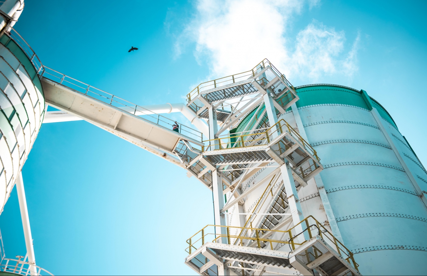 ޖައްވު ތަގައްޔަރުކުރާ އެންމެ ބޮޑު އެއް އިންޑަސްޓްރީ އަކީ މިހާރު ސިމެންތި އުފެއްދުން. --ފައިލް ފޮޓޯ