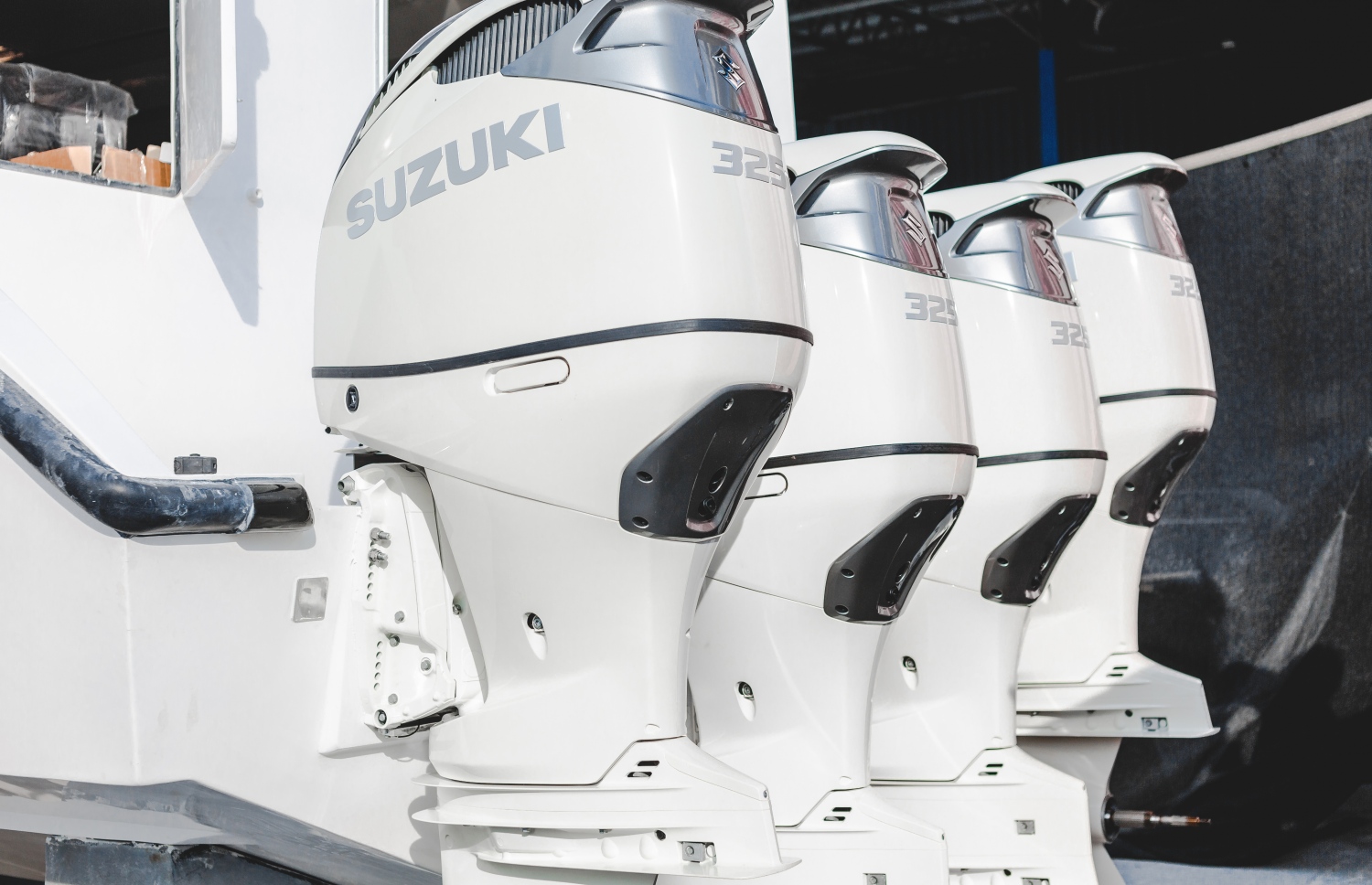 ސުޒުކީ އައުޓްބޯޑު އިންޖީން