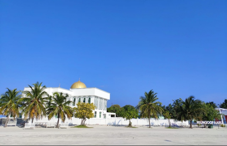 Ungulah ereynee Ungoofaaru meehun ah ekani: Ungoofaaru Council