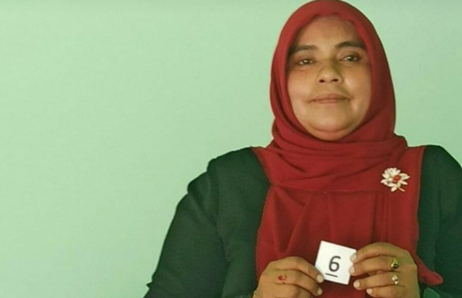 ސާރާ: އޭނާ އަށް ކުރިމަތިވި ގޮންޖެހުންތައް ގިނަ