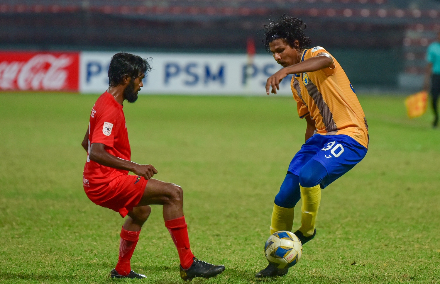 ވެލެންސިއާ އާއި ދަ ގްރާންޑޭ މިރޭ ކުޅުނު މެޗުގެ ތެރެއިން --- ފޮޓޯ: ނިޝާން އަލީ | މިހާރު