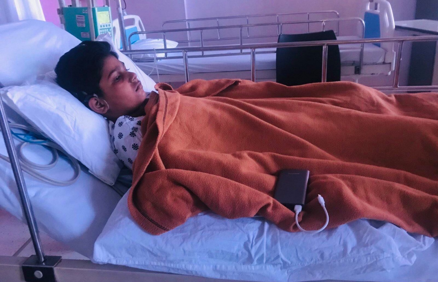 ނުހައިކް އިންޑިއާގެ ކިމްސް ހޮސްޕިޓަލުގައި: އޭނާގެ ހާލު ސީރިއަސް