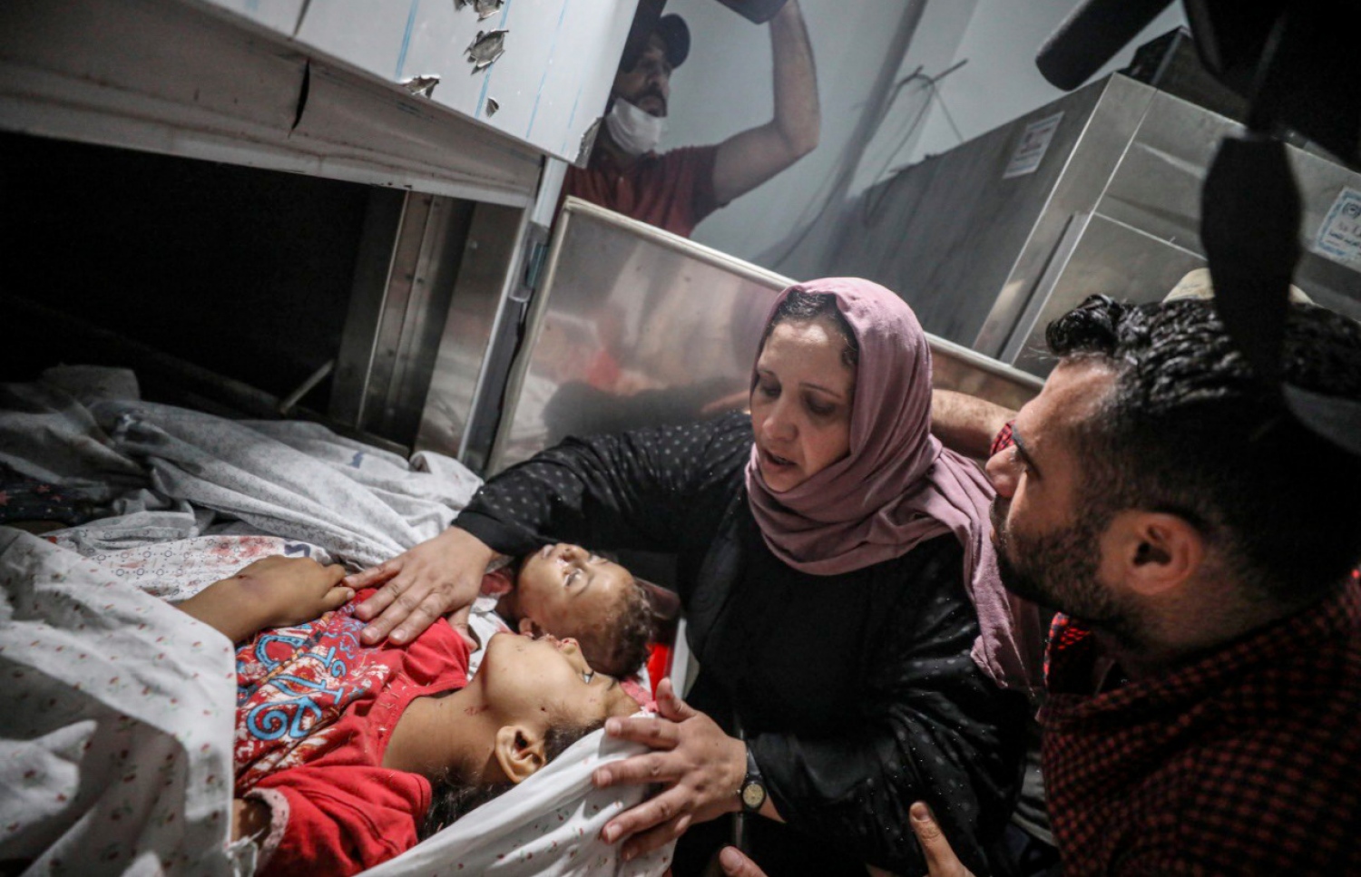 ރޭ އިޒްރޭލުގެ ސިފައިން ދިން ހަމަލާތަކުގައި ފަލަސްތީނުގެ ކުޑަ ކުދިންތަކަކަށް އަނިޔާވެފައި-- ފޮޓޯ؛ ޓައިމްސް އޮފް ގާޒާ