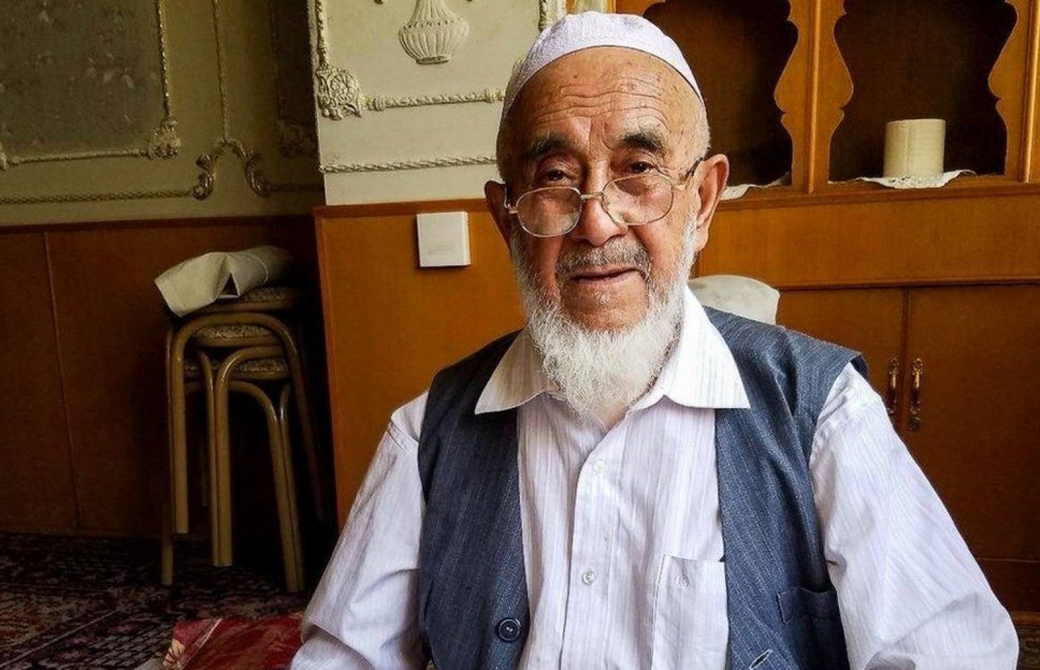 އާބިދީން އައްޔޫބް، 88، ޗައިނާއިން ހައްޔަރުކޮށްފައިވާ ދީނީ އިމްމުވެރިއެއް. ފޮޓޯ:ބީބީސީ