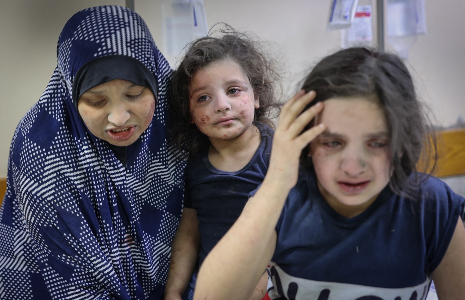 އިޒްރޭލުން ގާޒާއަށް ދޭ ހަމަލާތަކުގެ މަންޒަރުތައް