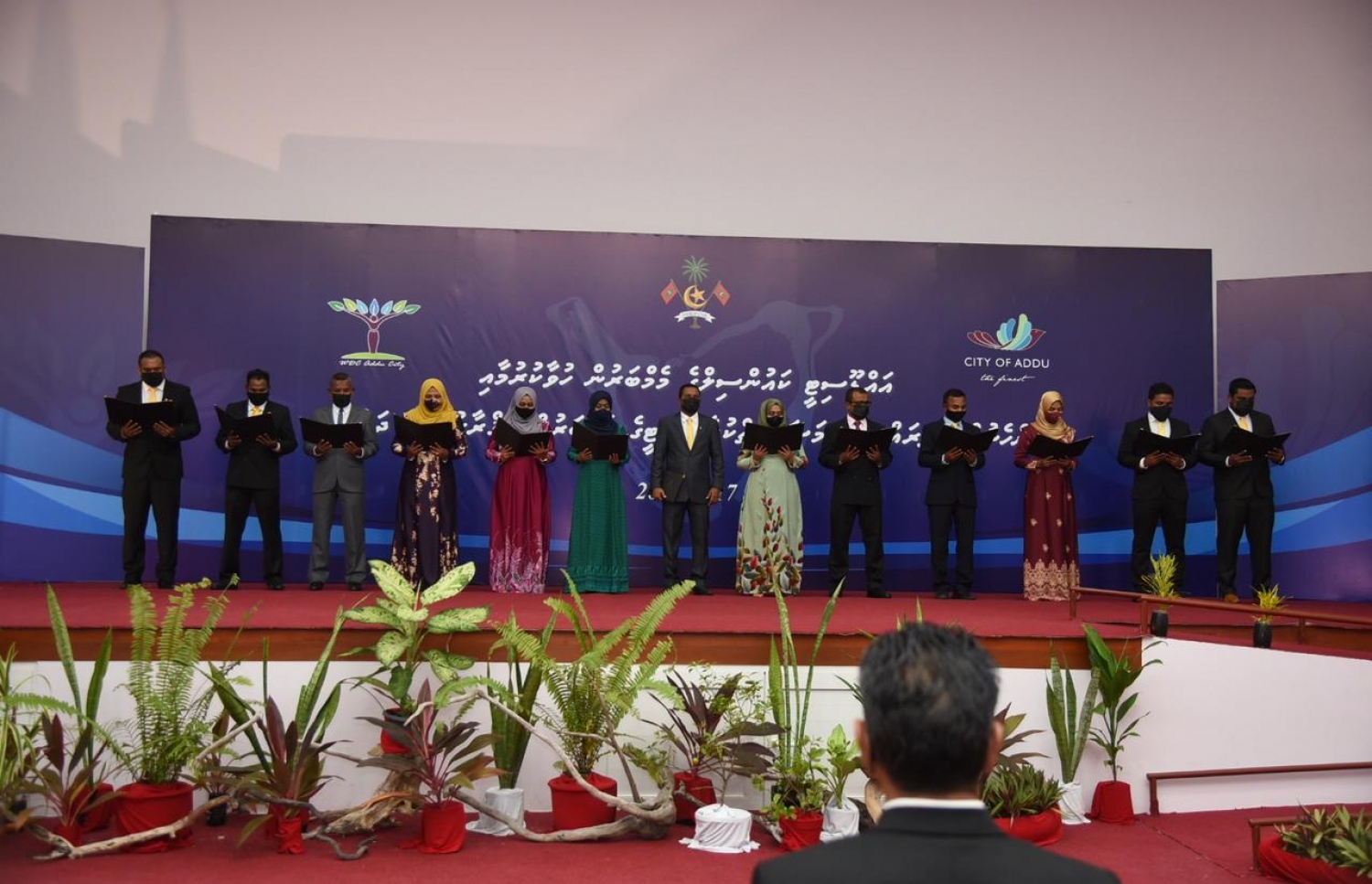 އައްޑޫ ސިޓީ ކައުންސިލްގެ މެމްބަރުންގެ ހުވާކުރުން-- ފޮޓޯ: އައްޑޫލައިވް