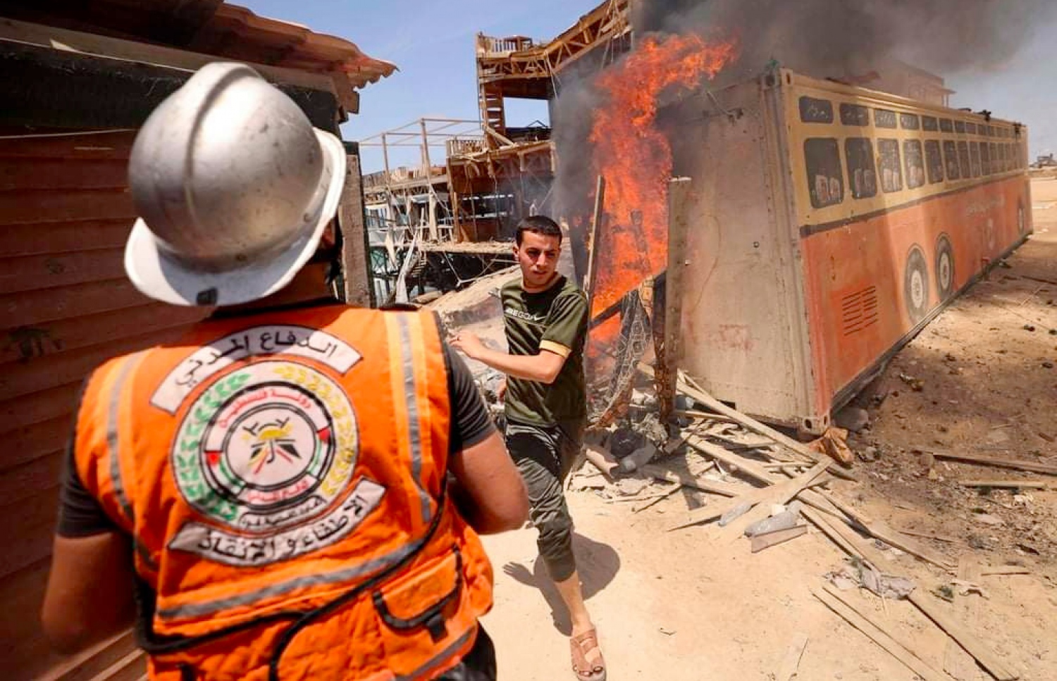 ފަލަސްތީން: ގާޒާ: މޭ 18، 2021: ފަލަސްތީނުގެ ގާޒާގައި ހުންނަ "ގާޒާ މޯލްޑިވްސް ރެސްޓޯރެންޓް" އެއްކޮށް ބިމާހަމަކޮށްލާފައި.-- ފޮޓޯ: ރޮއިޓާސް