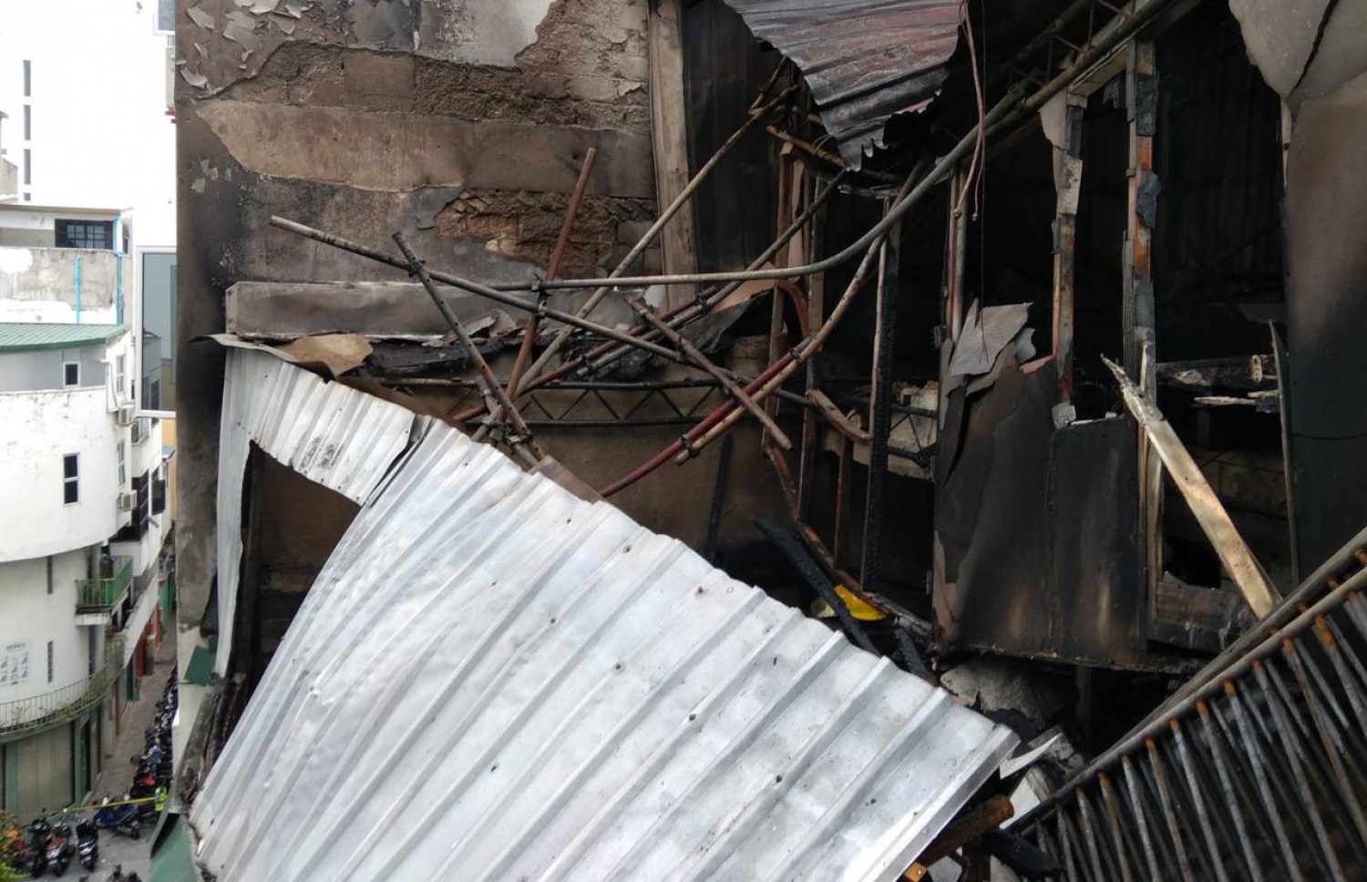 މއ. މޯނިން ވިއުގައި ހިނގި އަލިފާނުގެ ހާދިސާގައި ގެއްލުންވެފައި