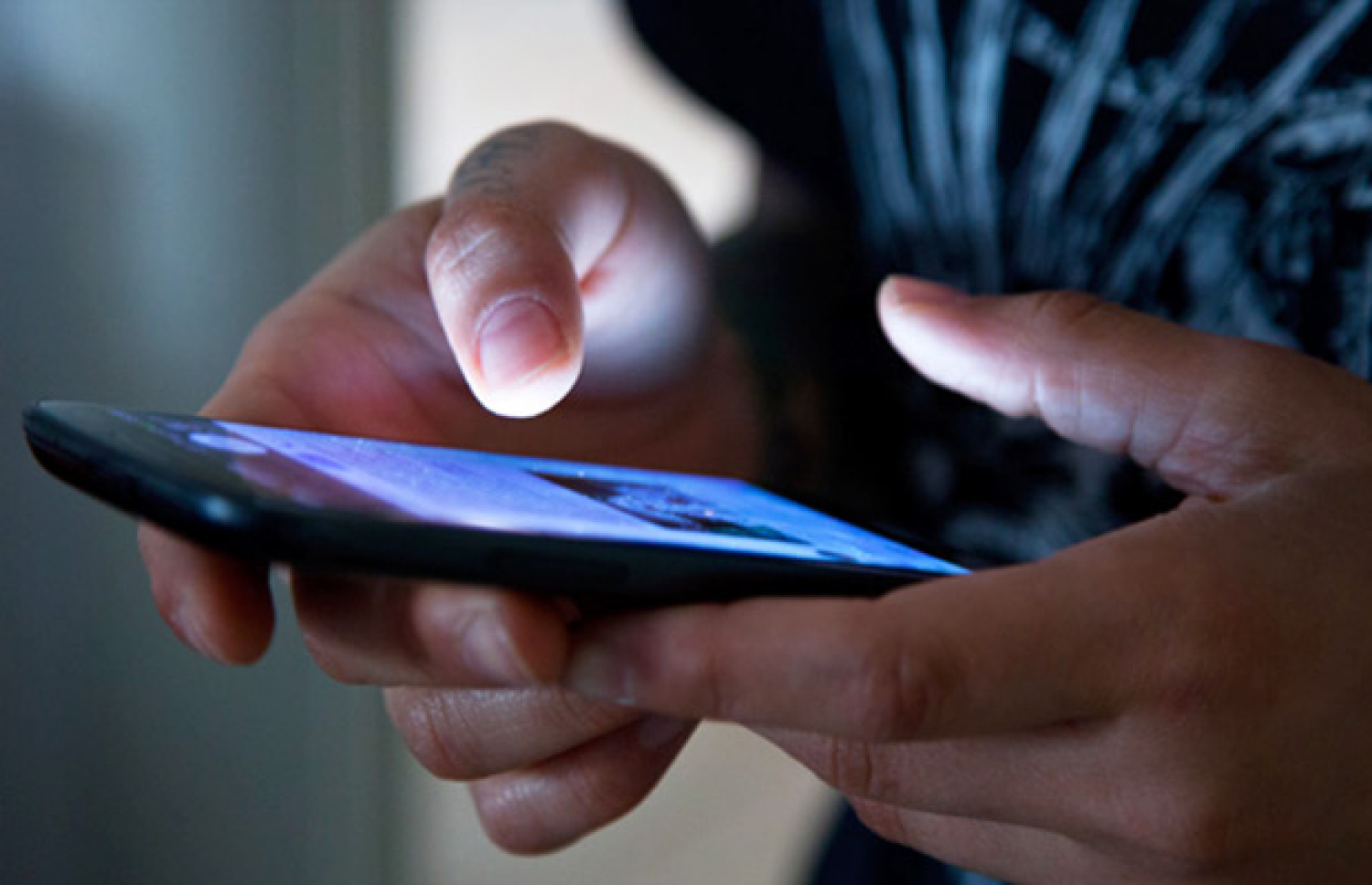 ފޯނާ ނުލައި މަސް ދުވަހު އުޅުނު ޒުވާނުން ބުނި ގޮތުގައި މިކަމުގެ ސަބަބުން އެ މީހުންގެ އިޖުތިމާއީ ގުޅުންތަކުގެ އެތައް ކަމެއް ރަނގަޅުވި.