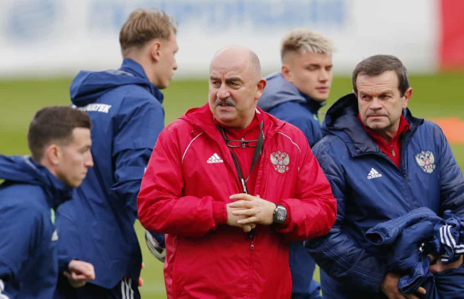 ރަޝިޔާގެ ކޯޗު ޝެރިޝޭސޮވް. --ފޮޓޯ:އޭއެފްޕީ