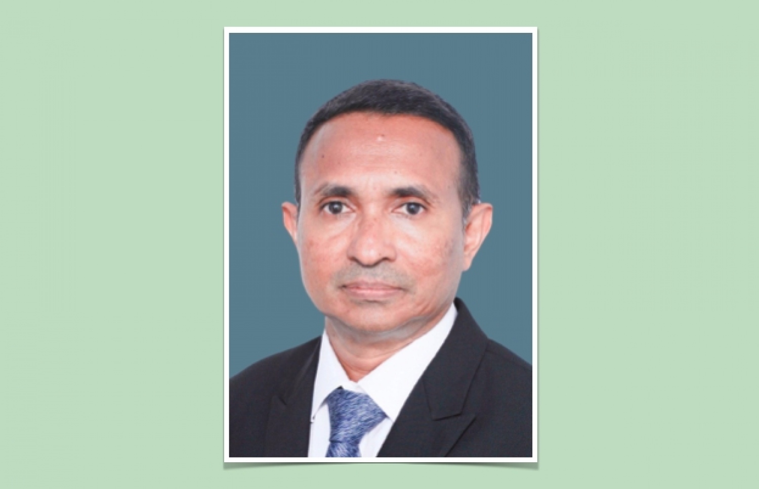 ޑިފެންސް މިނިސްޓްރީގެ ޑެޕިއުޓީ މިނިސްޓަރު ޒަމީލް: މަޖިލީހުގެ އިދާރާ އަށް އޭނާ ފޮނުއްވި ސިޓީގެ މައްސަލައިން މިވަގުތަށް ވަނީ ސަލާމަތް ވެފައި.