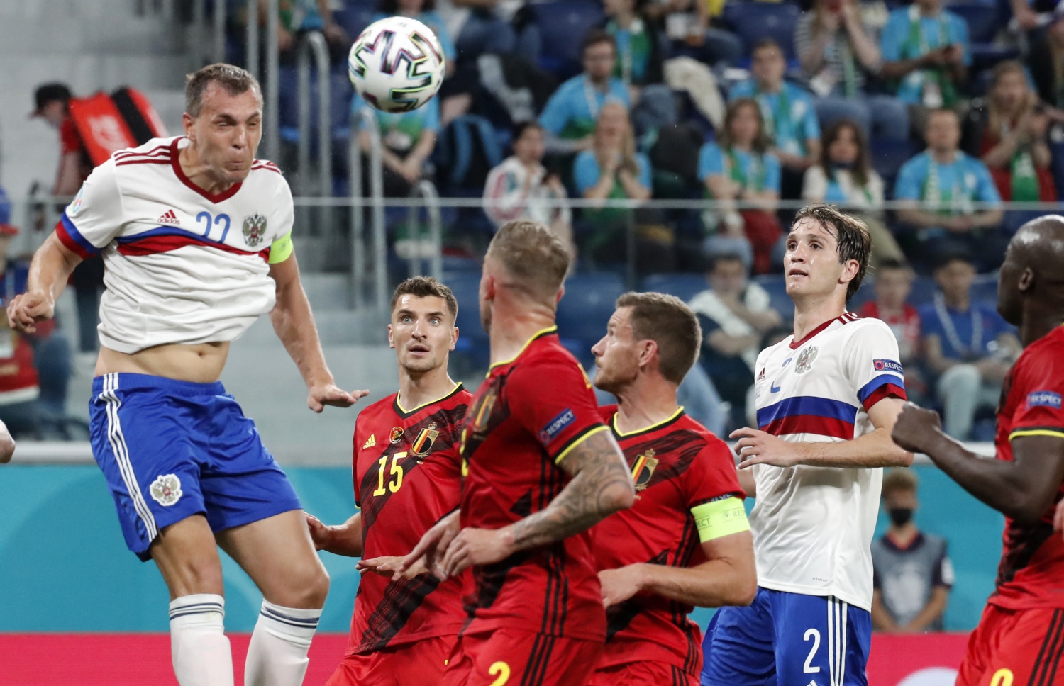 މޮސްކޯ: ޖޫން 13، 2021: ޔޫރޯ 2020 ގެ ބެލްޖިއަމް އަދި ރަޝިއާ ބައްދަލުކުރި މެޗުގެ ތެރެއިން: މި މެޗުގައި ބެލްޖިއަމް ވަނީ 0-3 އިން ރަޝިޔާ މައްޗަށް ކުރިހޯދާފައި.-- ފޮޓޯ: އޭއެފްޕީ