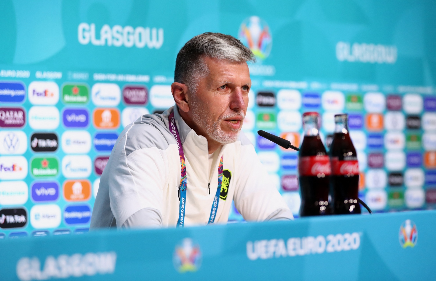 ސިލްހަވީ ޕްރެސްގައި ވާހަކަ ދައްކަނީ --- ފޮޓޯ: އޭއެފްޕީ