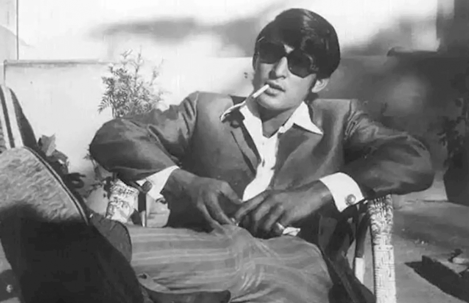 ރަވިންދުރަ.