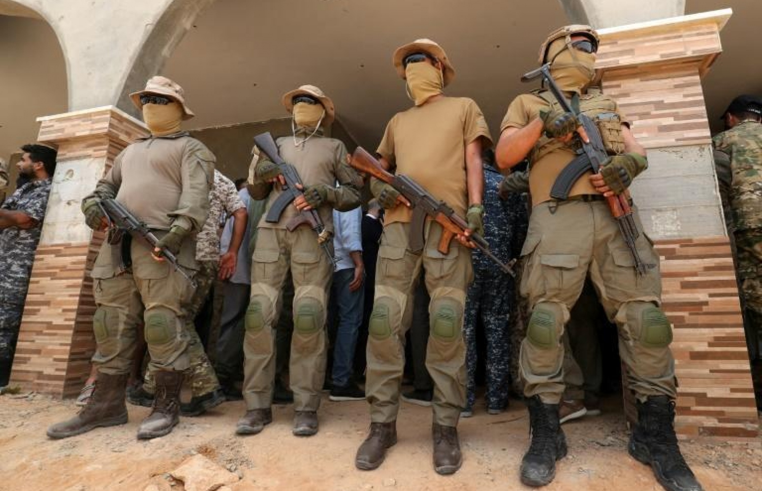 ލީބިޔާ ސިފައިން: އެ ގައުމުން ކުލީ ސިފައިން ބޭލުމަށް ވަނީ އެއްބަސްވެފައި