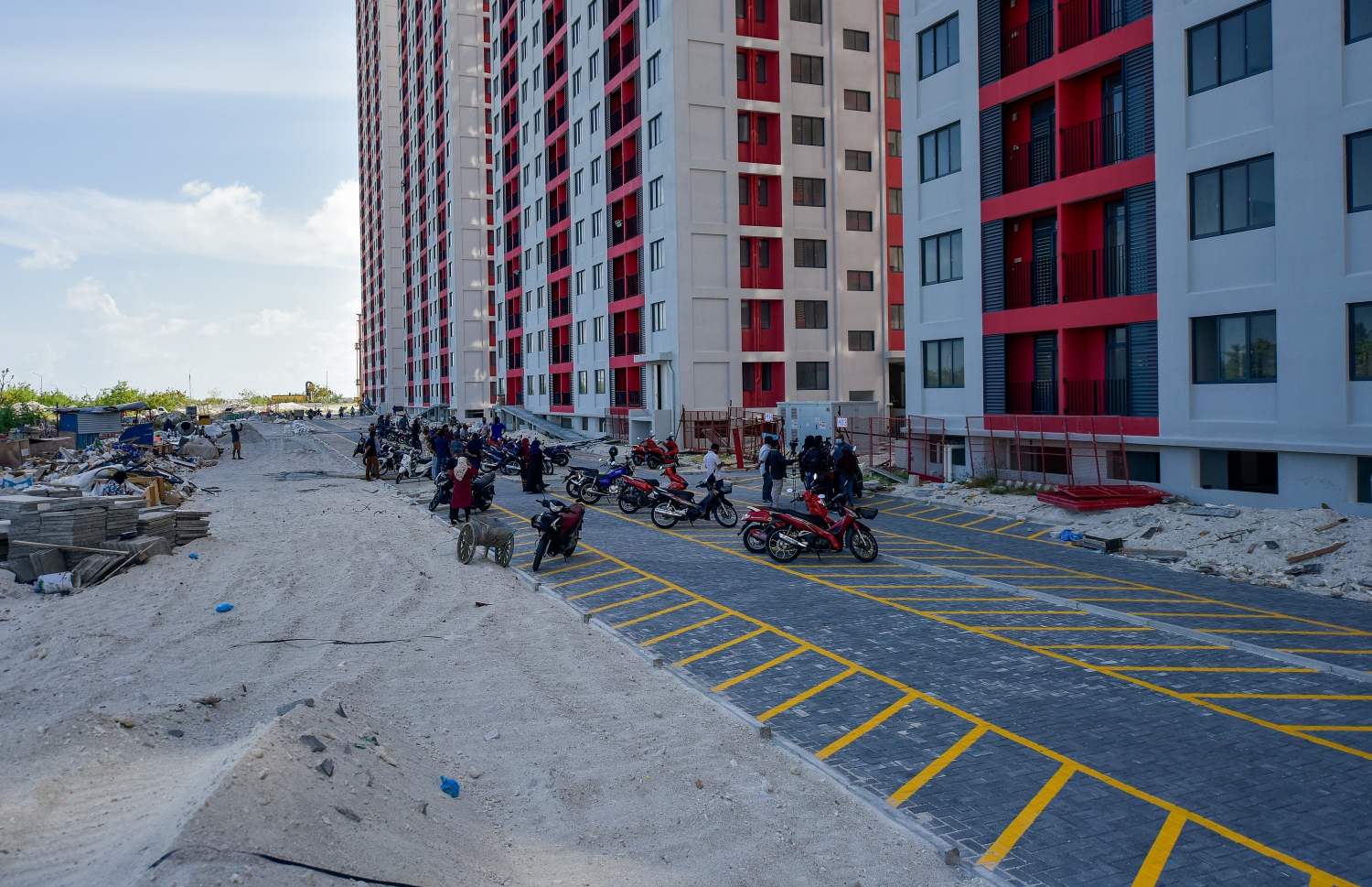 ހުޅު މާލެ- ޖޫން 26، 2021- ހިޔާ މަޝްރޫއުގެ ދަށުން ހުޅުމާލޭގައި އިމާރާތްކޮށްފައިވާ ފްލެޓްތައް.-- ފޮޓޯ:އަހުމަދު އަވްޝަން/މިހާރު