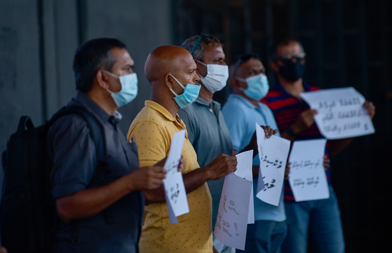 ރެސްޓޯރެންޓްތަކުން މިއަދު ބޭއްވި އެއްވުމުގައި ވިޔަފާރިވެރިންގެ ކަންބޮޑުވުންތައް ހާމަކުރަނީ. --ފޮޓޯ: މުހައްމަދު އަވްޝަން އިލިޔާސް/މިހާރު