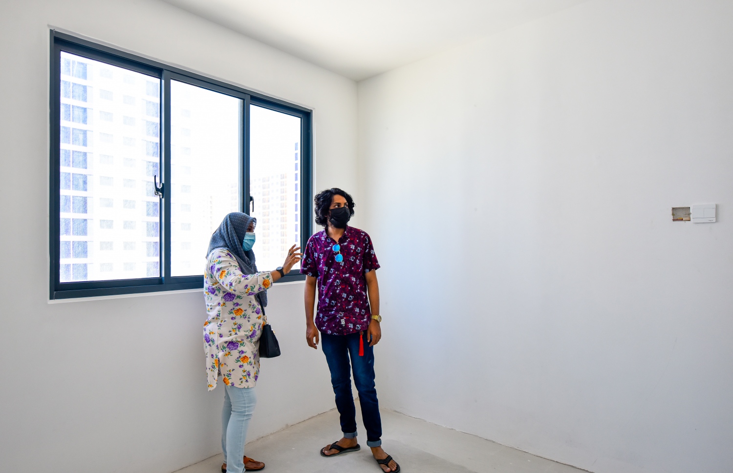 ހިޔާ ފެލްޓް ލިބި އެތަނަށް އަލަށް ވަތް އާއިލާއެއްގެ އެޕާޓްމެންޓްގައި.-- ފޮޓޯ: މިހާރު