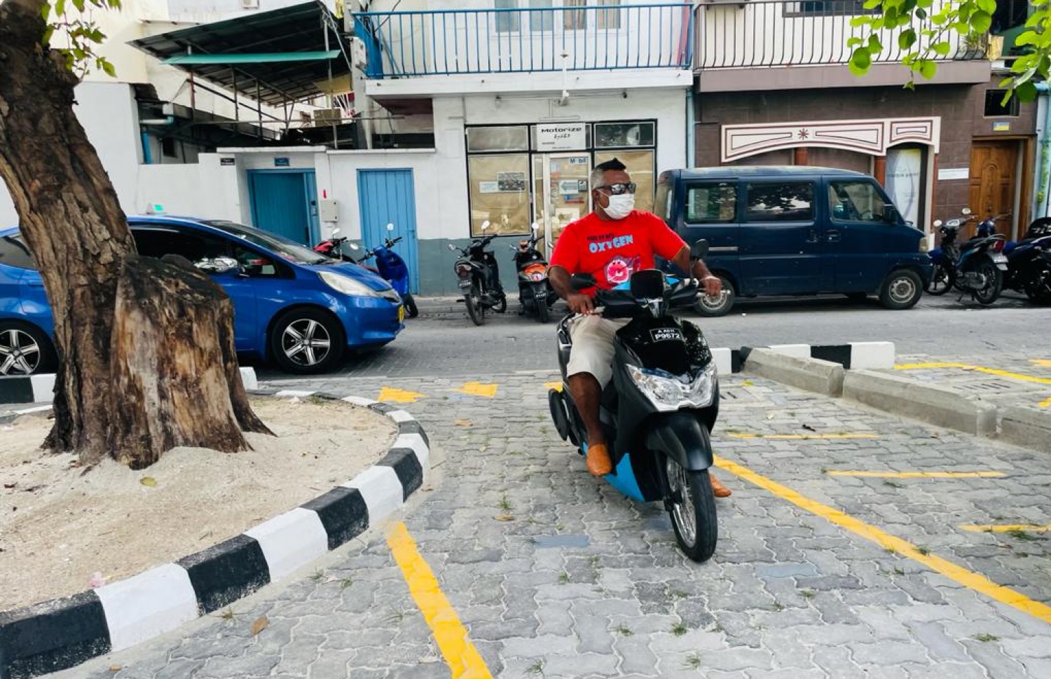 ބޮޑުގޭގައި ހެދި ޕާކިން ޒޯން ހުޅުވުމަށް މިއަދު ބޭއްވި ރަސްމިއްޔާތުގެ ތެރެއިން.-- ފޮޓޯ: މާލޭ ސިޓީ ކައުންސިލް