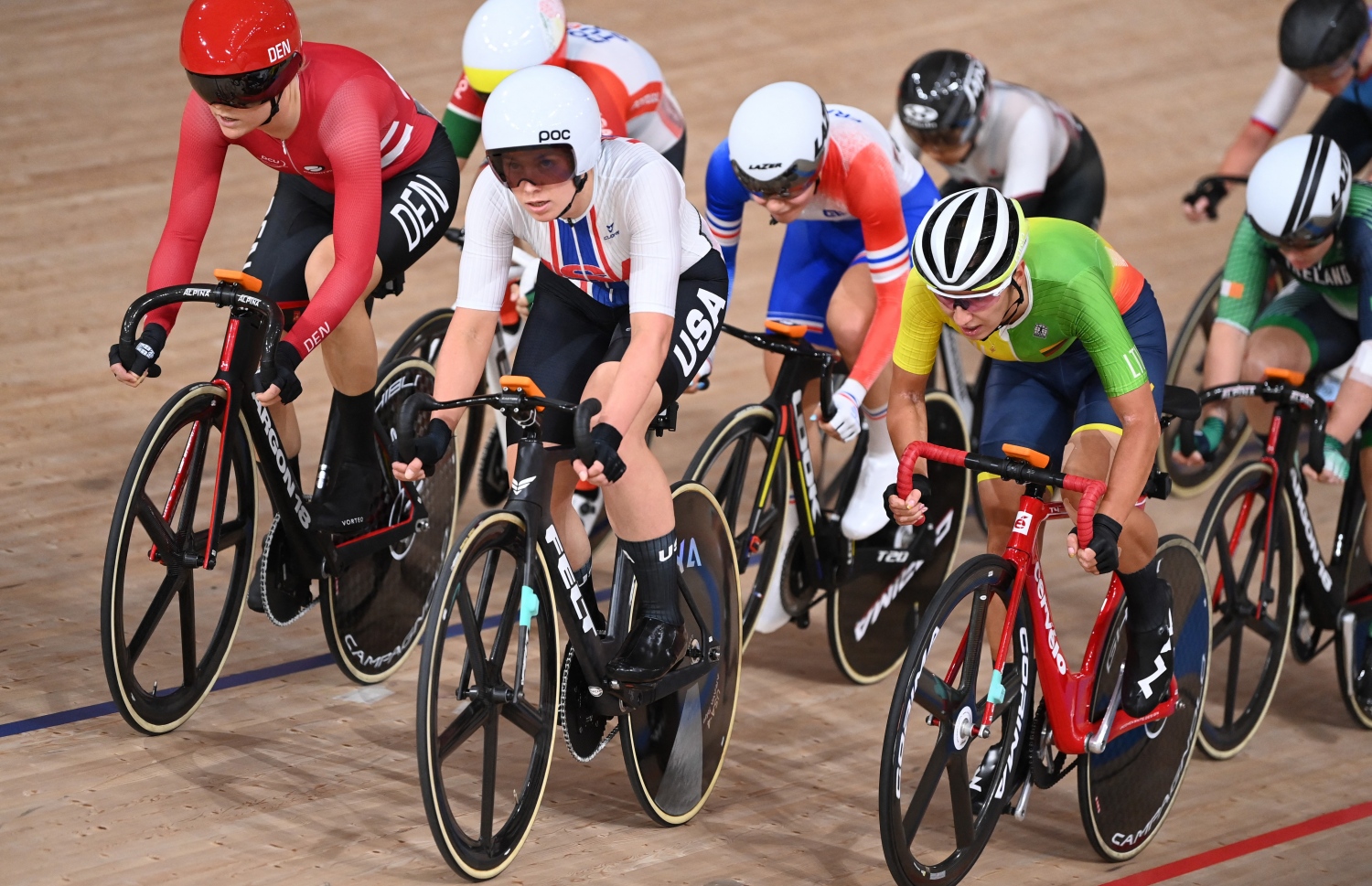 ޓޯކިޔޯ - އޮގަސްޓް 8، 2021: ޓޯކިޔޯ އޮލިމްޕިކްސްގެ އަންހެނުންގެ ޓްރެކް ސައިކްލިން އިވެންޓުގައި އެމެރިކާގެ ޖެނިފާ (މ) ރޭސް ނިންމަނީ. --ފޮޓޯ:އޭއެފްޕީ