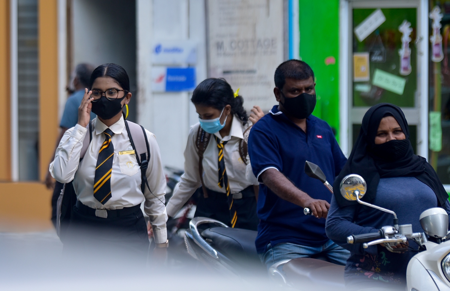 ތާޖުއްދީން ސްކޫލުގެ ދަރިވަރުންތަކެއް މިއަދު ސްކޫލަށް ދަނީ: އާންމު އުސޫލުން ދިރާސީ އާ އަހަރު ފެށުމަކީ ދަރިވަރުންނަށް ލިބުނު ވަރަށް ބޮޑު އުފަލެއް-- ފޮޓޯ: އަހުމަދު އަވްޝަން އިލްޔާސް/ މިހާރު