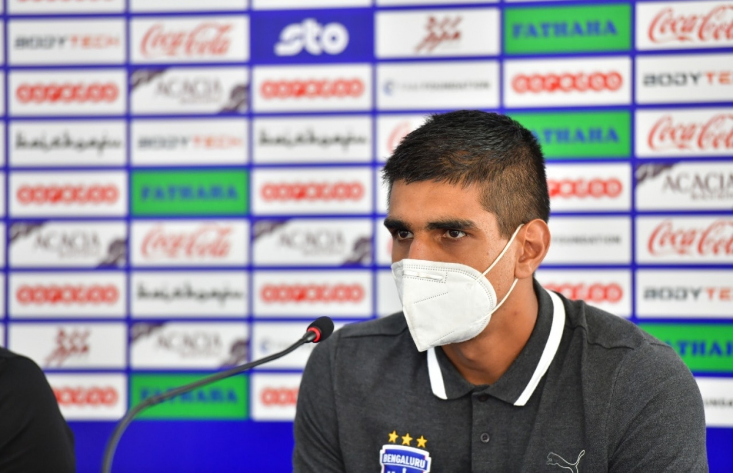 ގުރްޕްރީޓް ޕްރެސްގައި ވާހަކަ ދައްކަނީ