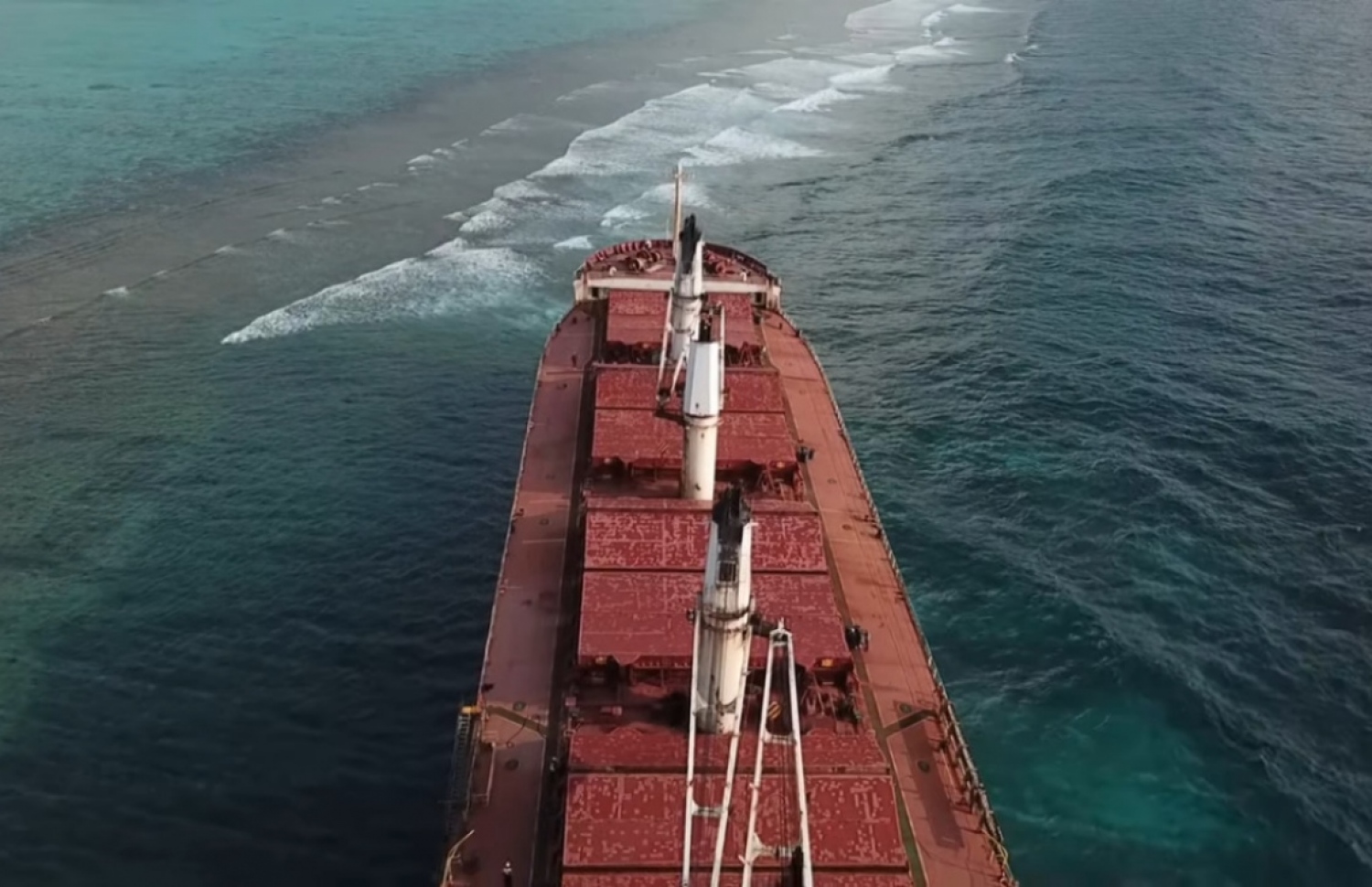 ރަސްފަރީ ފަރަށް އުރުނު ބޯޓު--