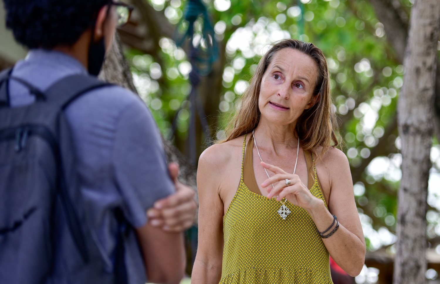 ރިހިވެލި  ރިސޯޓް: ސެޕްޓެމްބަރު 7، 2021: ކެތީ "މިހާރު" އަށް އިންޓަވިއު ދެނީ: އޭނާ ބުނި ގޮތުގައި ރަށުން ފައިބަން ޖެހޭ ސަބަބެއް ނެތް -- ފޮޓޯ: އަހުމަދު އަވްޝަން އިލްޔާސް/މިހާރު