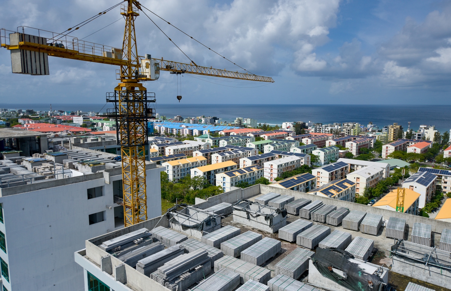 ހުޅުމާލޭގެ މަތިން ނަގާފައިވާ ފޮޓޯއެއް --- ފޮޓޯ/މިހާރު